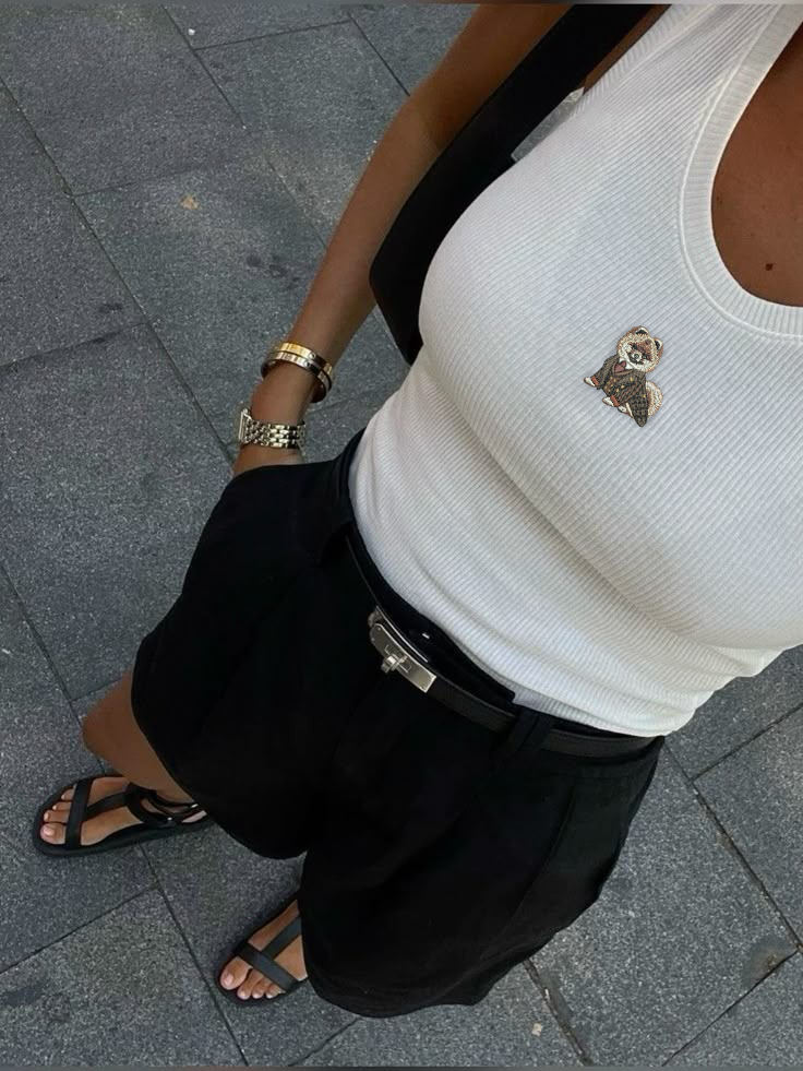 Pomeranian Embroidered Tank Top